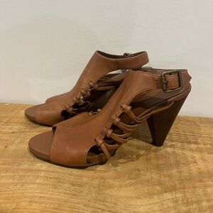 Treasure‎ and bond women’s leather slingback braided heels size 9euc